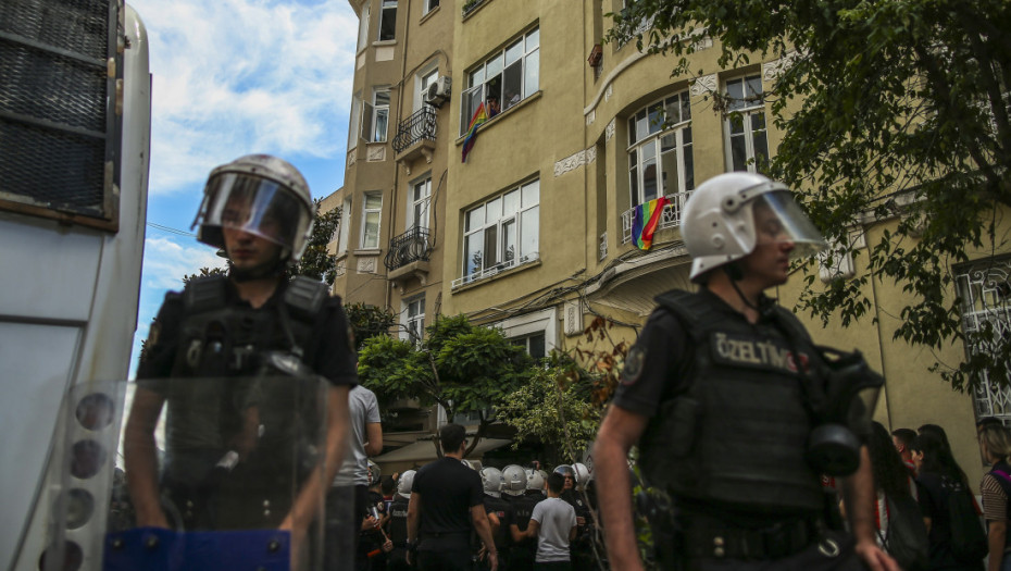 Privedeno više od 360 ljudi nakon zabrane Parade ponosa u Istanbulu