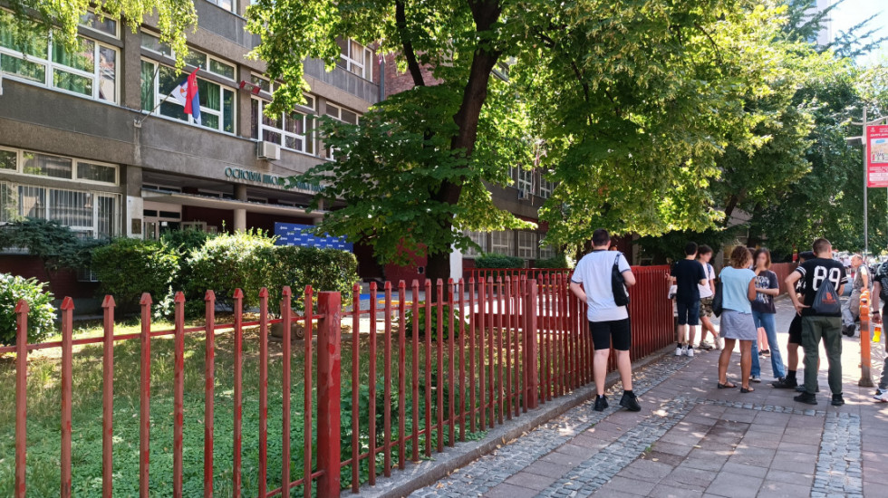 Osnovci u petak završavaju nastavu, na raspsutu od 15. juna do 31. avgusta