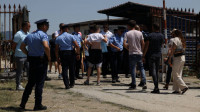 Mladiću uhapšenom na Vidovdan na Gazimestanu, produžen pritvor
