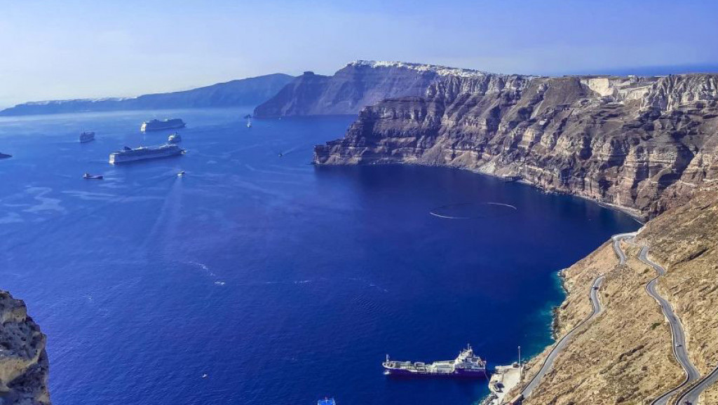 Budi se vulkan u Grčkoj? Uzastopni zemljotresi uznemirili stanovnike Santorinija, oglasili se i stručnjaci
