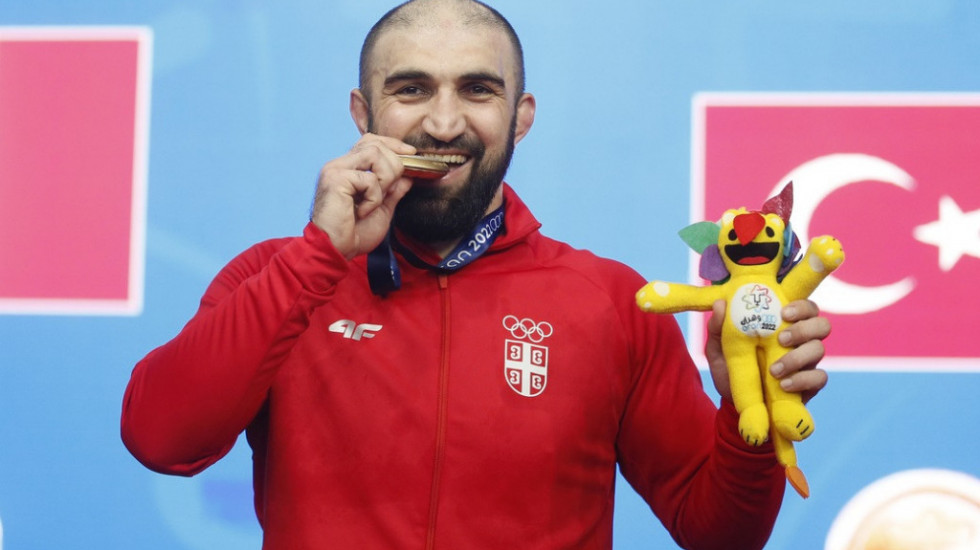 Rvač Nurasulov osvojio drugo zlato za Srbiju na Mediteranskim igrama u Oranu