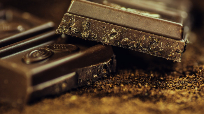 Raste cena čokolade: Glavne afričke fabrike kakaa stopiraju preradu zbog troškova