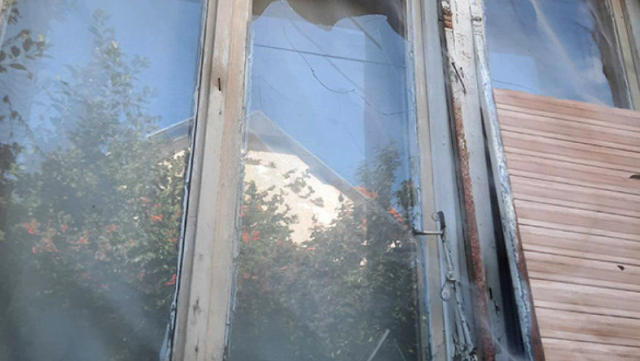 Kancelarija za KiM: Bačena bomba na porodičnu kuću porodice Jovanović u Vitini