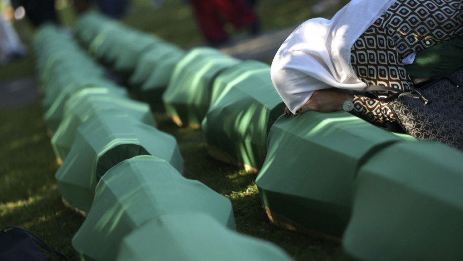 Borelj i Varhelji: Delimo tugu porodica žrtava i preživelih u Srebrenici