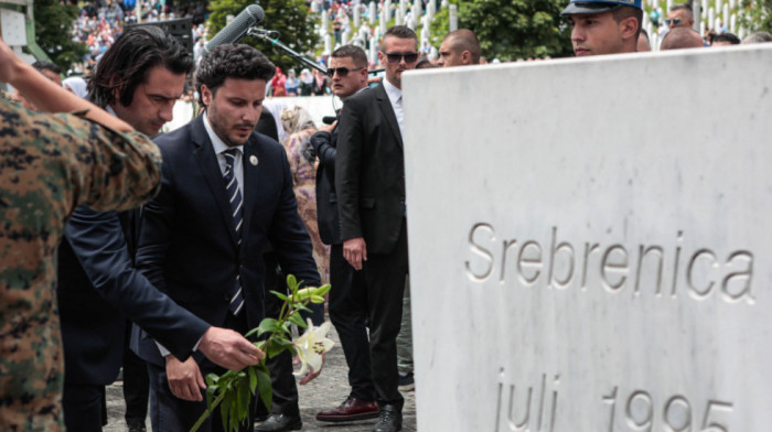 Burne reakcije zbog izjave Abazovića na komemoraciji u Potočarima, on se izvinio Majkama Srebrenice