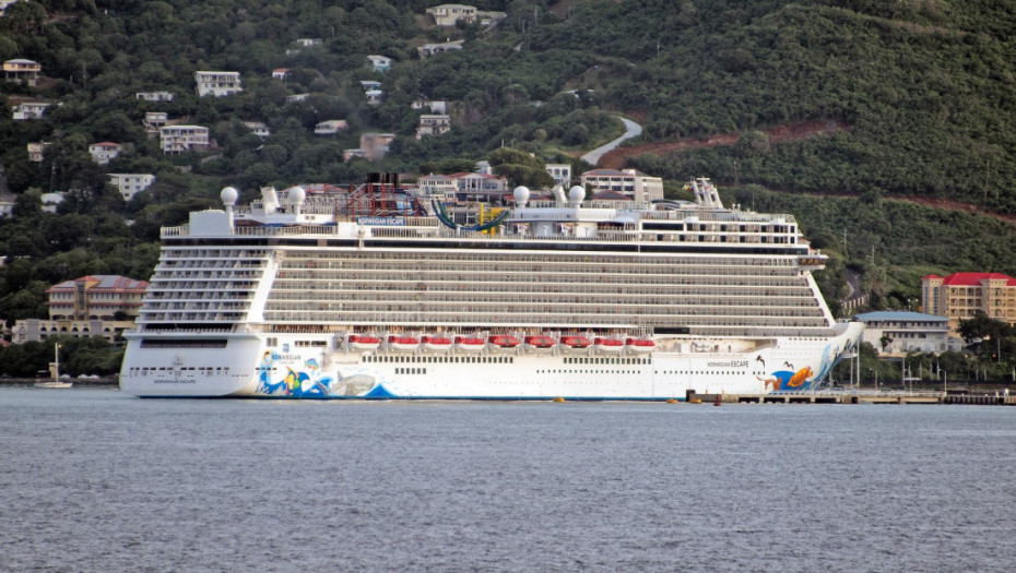 U Dubrovnik uplovio najveći kruzer ikada - 6.000 ljudi i 20 paluba