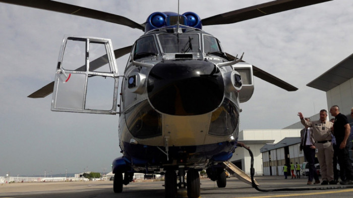 Prvi od tri helikoptera "superpuma" kupljenih za potrebe MUP-a sleteo u Beograd