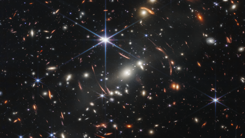 Istorijski trenutak za nauku: Nove fotografije sa teleskopa Džejms Veb prikazale svetlo nastalo posle Velikog praska