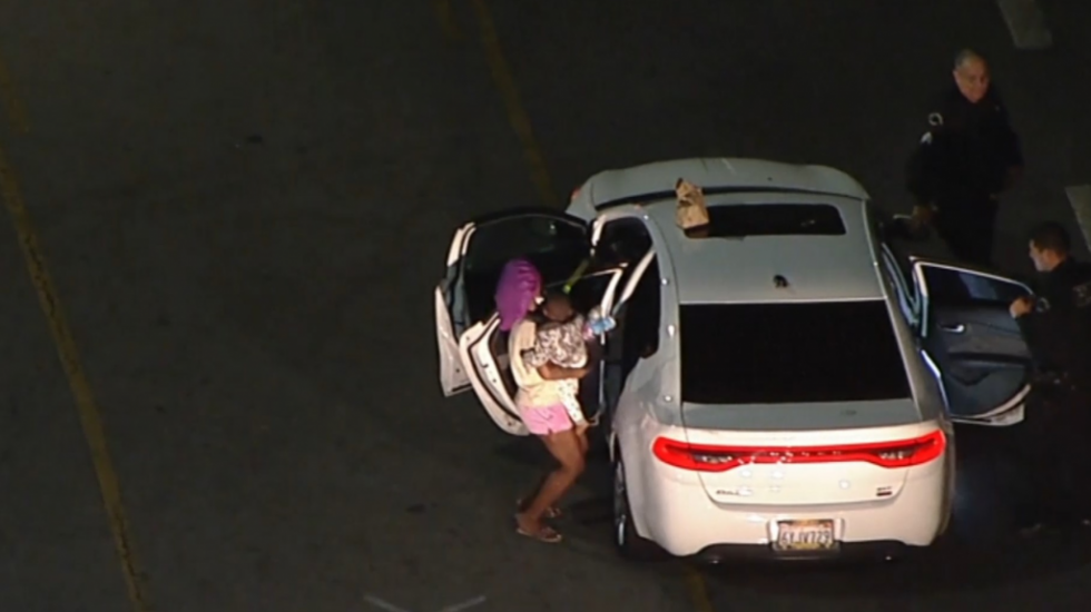Filmska priča u Los Anđelesu: Ukrao automobil dok je dete spavalo na zadnjem sedištu, lociran pomoću aplikacije