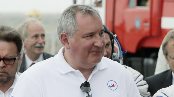 Oglasio se Rogozin nakon ranjavanja: Neko otkrio informacije o sastanku, hotel pet put granatiran