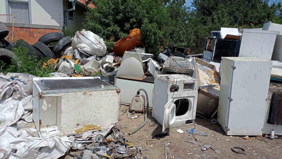 Apatinac skladištio 31 tonu opasnog elektronskog otpada