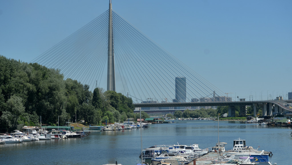 Više od 30 stepeni u aprilu: U "letu pre leta", koliko je zapravo toplije nego što je nekada bilo?