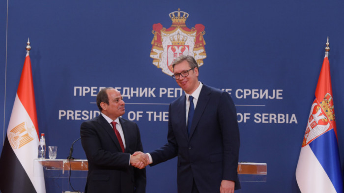 Vučić i Al Sisi obišli izložbu "Srpsko/jugoslovensko-egipatski diplomatski odnosi"