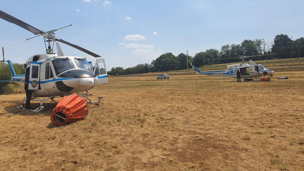 Srpski helikopteri u akciji gašenja požara u Sloveniji