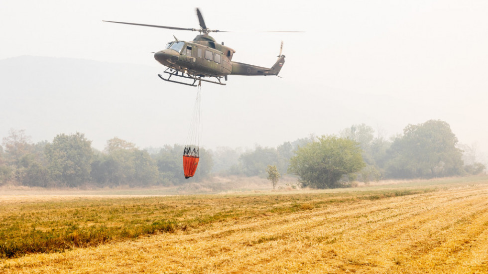 Gori 2.000 hektara zemlje, evakuisana tri sela: Požar u Sloveniji gasi 1.000 vatrogasaca, seku šumu da zaustave vatru