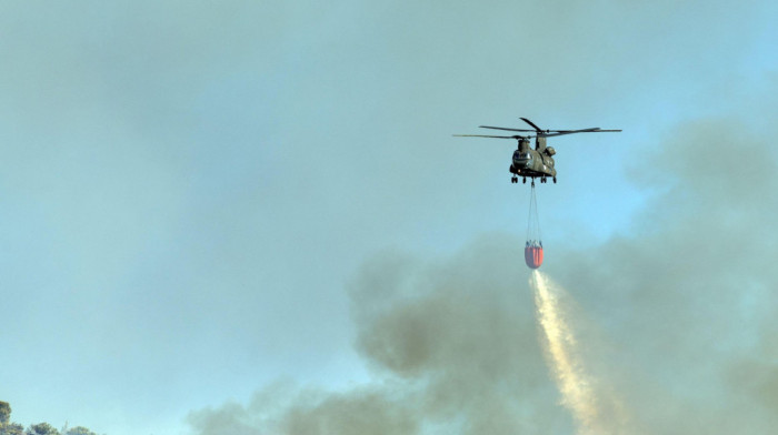 Srušio se helikopter za gašenje požara u Ajdahu, poginula dva pilota