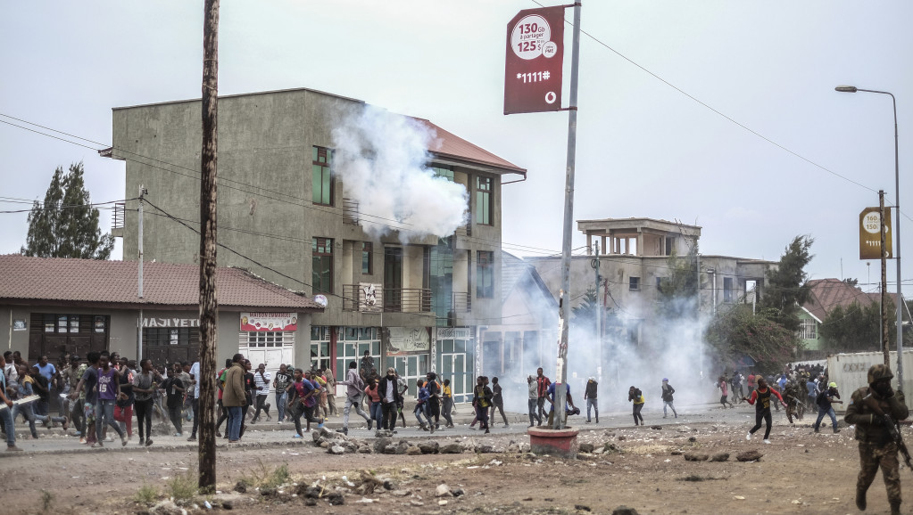 U nasilnim prostestima protiv Ujedinjenih nacija u Kongu ubijeno najmanje 15 osoba, ranjeno oko 50