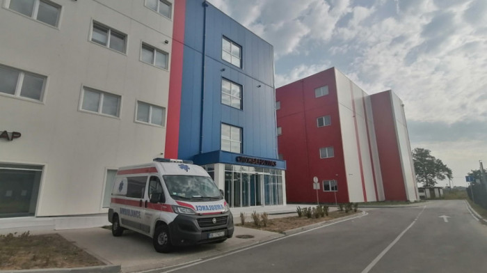 Zatvorene dve kovid bolnice, u trećoj samo pet pacijenata: Kakva je sudbina objekata u Batajnici, Kruševcu i na Mišeluku