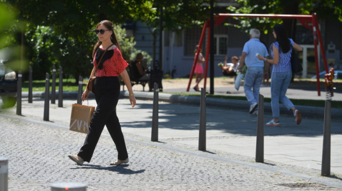 Smena sunca i oblaka, temperatura oko 25 stepeni - vraćaju li se topli dani?