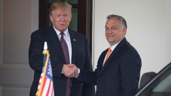 Orban doputovao u SAD, sutra na Floridi sastanak sa Trampom