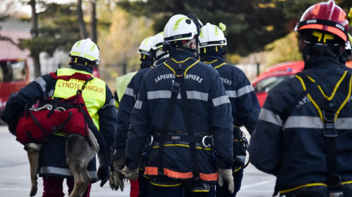 Veliki požar u Francuskoj: Čak 129 vatrogasaca se borilo sa vatrenom stihijom u skladištu
