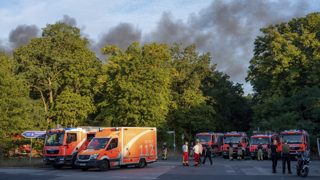 Više od 100 vatrogasaca zaštitilo zonu oko požara u Berlinu