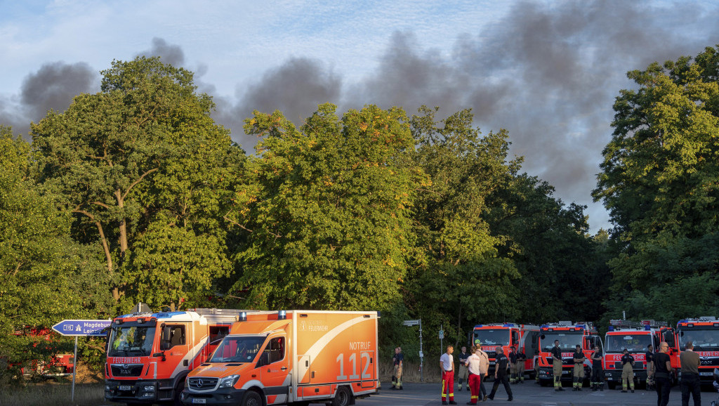 Više od 100 vatrogasaca zaštitilo zonu oko požara u Berlinu