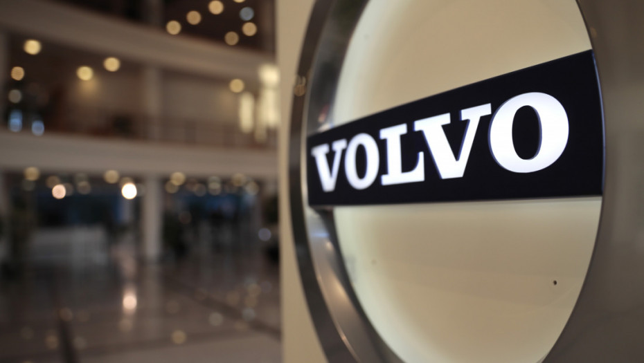 Volvo odustao od svog cilja da od 2030. prodaje samo električna vozila