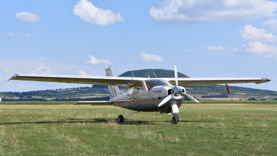 Zapalio se avion pri sletanju u Rusiji, poginule tri osobe