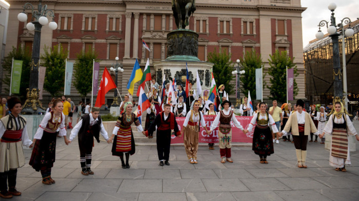 Međunarodni dečiji festival "Licidersko srce" najavljen defileom folklora u centru Beograda