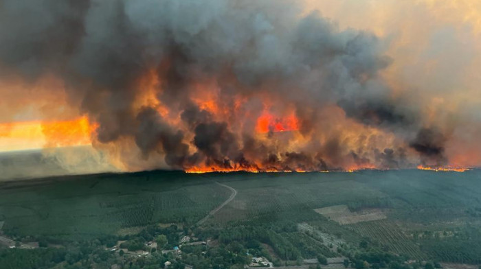 Novi požari u Žirondu u Francuskoj, evakuisano 10.000 ljudi