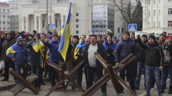 Izbeglice o životu u okupiranom Hersonu: Grad su pretvorili u kafanu, pijani vojnici su izazivali strah po ulicama