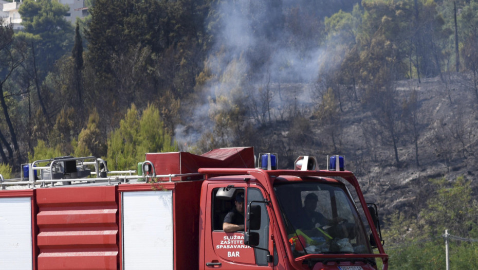 U Baru sutra Dan žalosti: U požaru stradali starija žena, devojka i dvoje dece