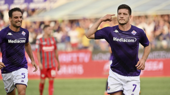 Luka Jović strelac za Fiorentinu u porazu od Intera