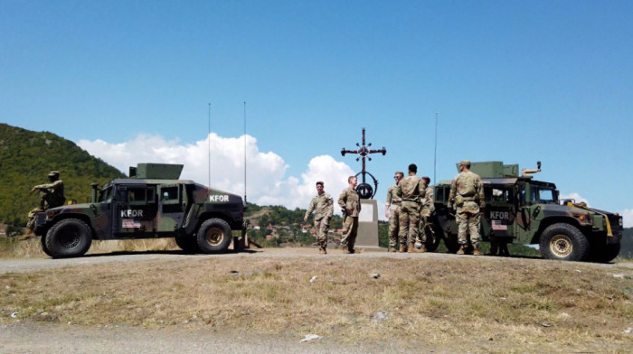 NATO za Euronews Srbija: KFOR pojačao prisustvo na Jarinju i Brnjaku, spreman da interveniše u slučaju potrebe