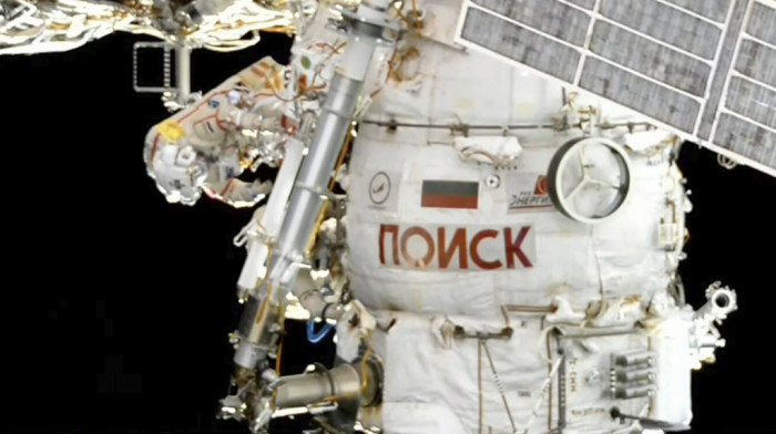 "Svemirska šetnja" ruskih kosmonauta trajala nešto više od pet sati
