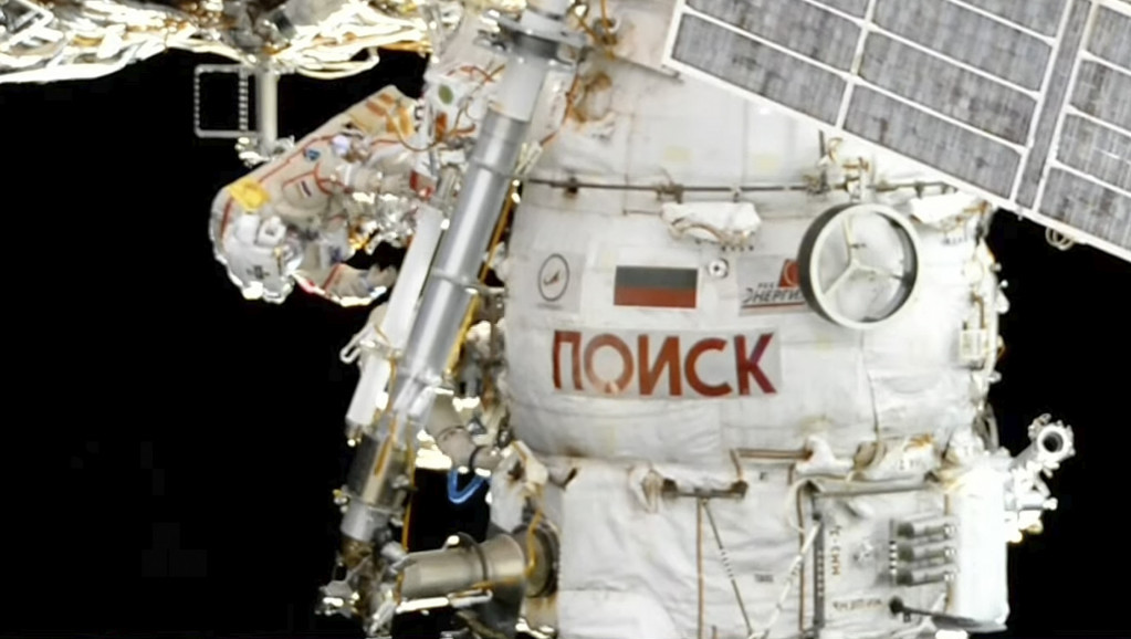 "Svemirska šetnja" ruskih kosmonauta trajala nešto više od pet sati