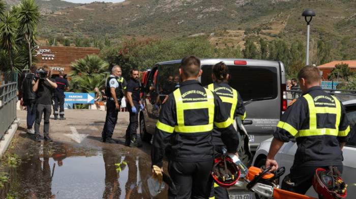 Velika oluja pogodila Korziku, tri osobe stradale