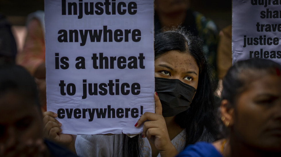 Talas protesta u Indiji: Silovatelji osuđeni na doživotne zatvorske kazne pušteni nakon 14 godina