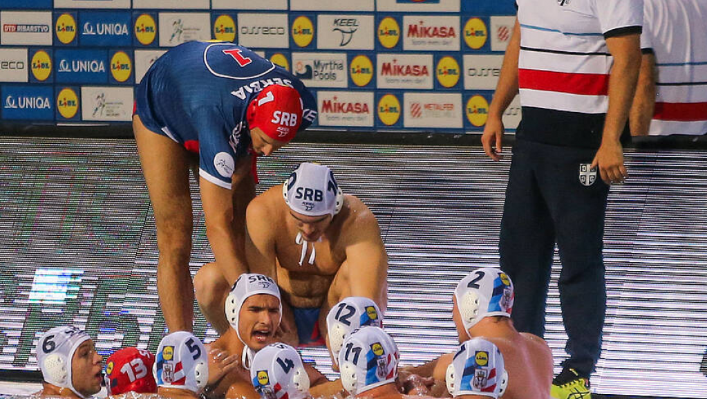Srbija bez titule prvaka sveta: Mladi Vaterpolisti poraženi od Mađarske posle peteraca