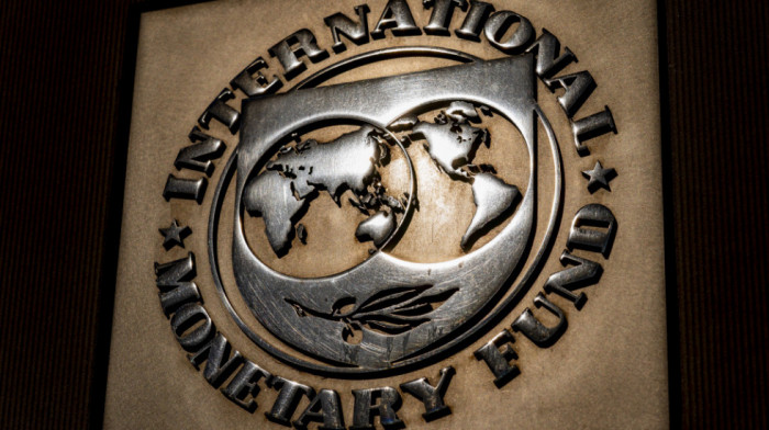 MMF upozorava vladu Velike Britanije na dalje smanjenje poreze