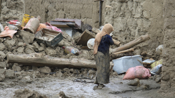 Poginulo najmanje šestoro ljudi u zemljotresu u Avganistanu