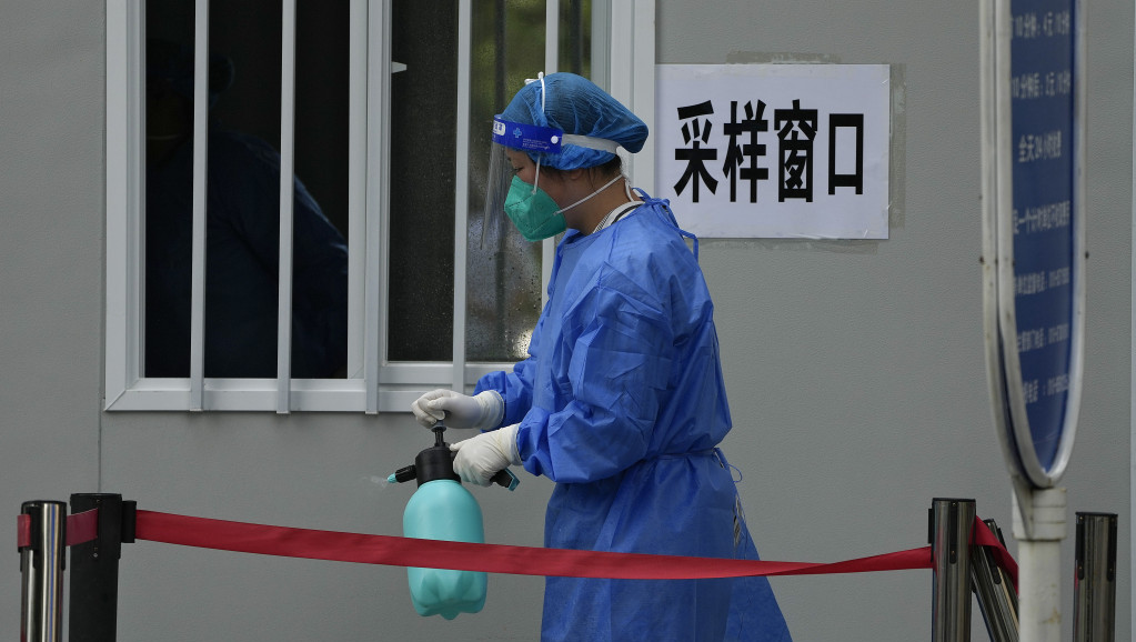 Kineski mikrobiolog: Svet ne treba da strahuje, nema novih mutacija koronavirusa u Kini
