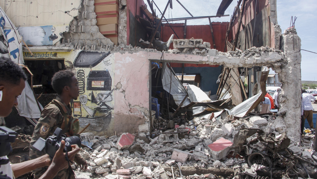 Napad al-Šababa na  hotel "Hajat" u Mogadišu: Poginula 21 osoba, spaseno 106 talaca