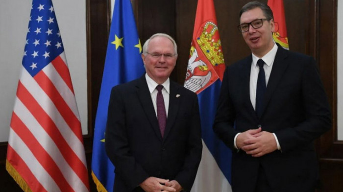 Vučić se sastao sa američkim ambasadorom: Upoznao sam Hila sa sve težom situacijom Srba na KiM
