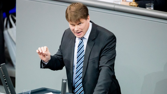 Poslanik Bundestaga: Severni tok 2 mogao bi da reši energetsku krizu, umesto ideologije potrebne su činjenice