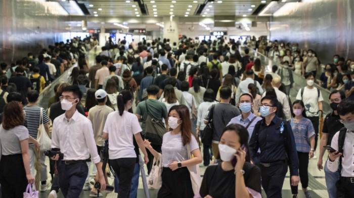 Francuska od EU traži uvođenje negativnih testova za putnike iz Kine