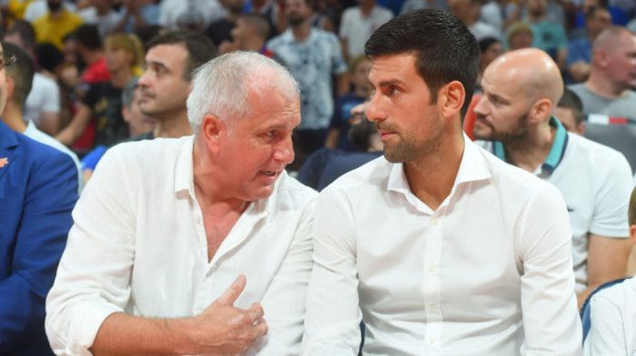 Đoković u poseti košarkašima Partizana: Najbolji teniser sveta pružio podršku crno-belima uoči susreta sa Monakom
