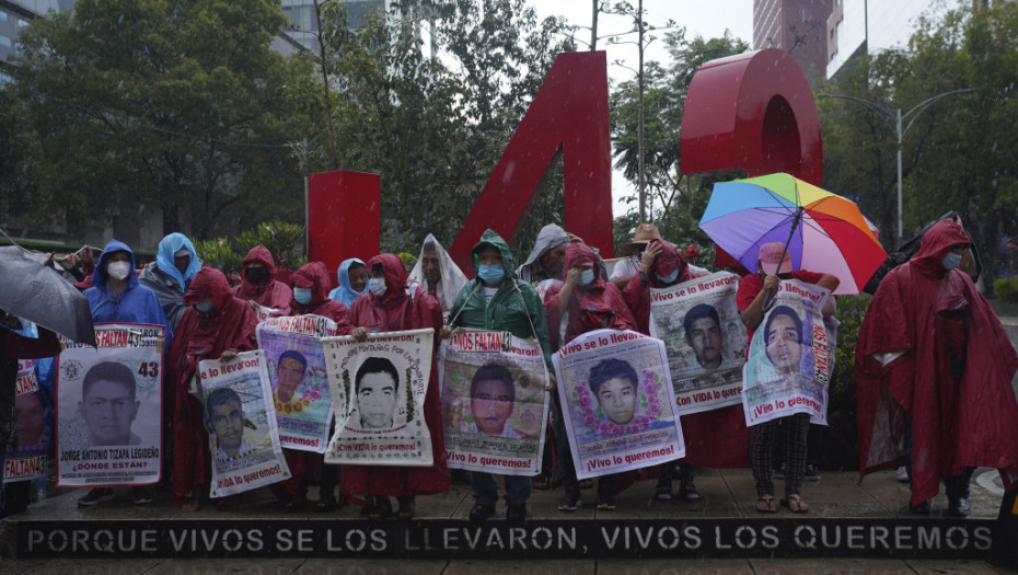 Meksički studenti nestali 2014. godine: Njih šestoro predato vojsci, troje ubijeno, a ne zna se šta je sa ostalih 34