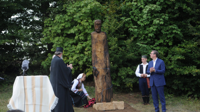 Otkrivena skulptura Radovanu Belom Markoviću na Kneževom polju